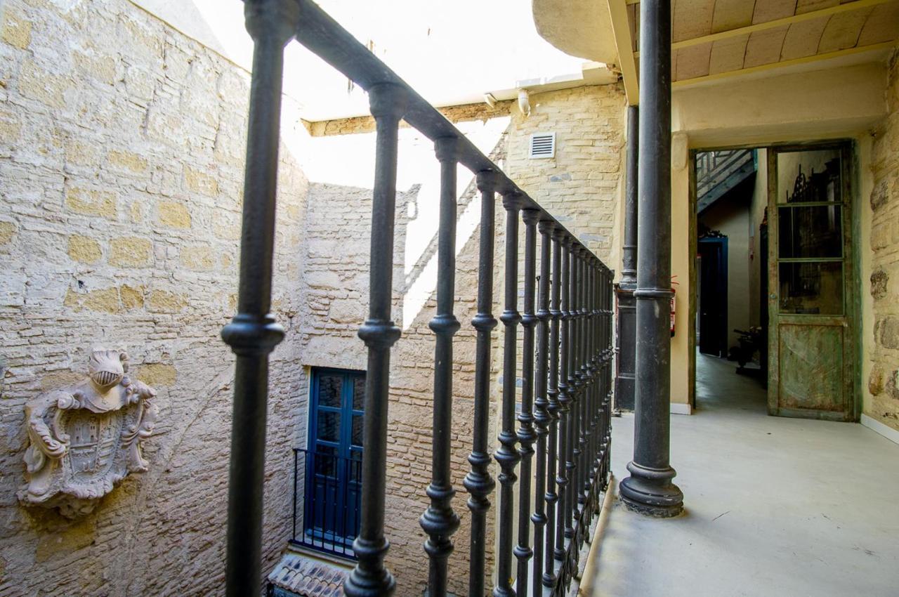 Apartamentos Sharis Jerez de la Frontera Exterior foto