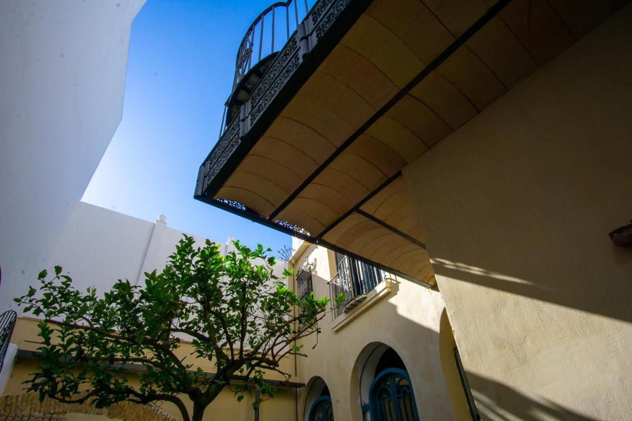 Apartamentos Sharis Jerez de la Frontera Exterior foto